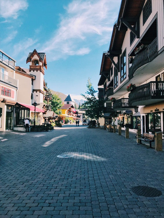 Ultimate Guide to Vail, CO.