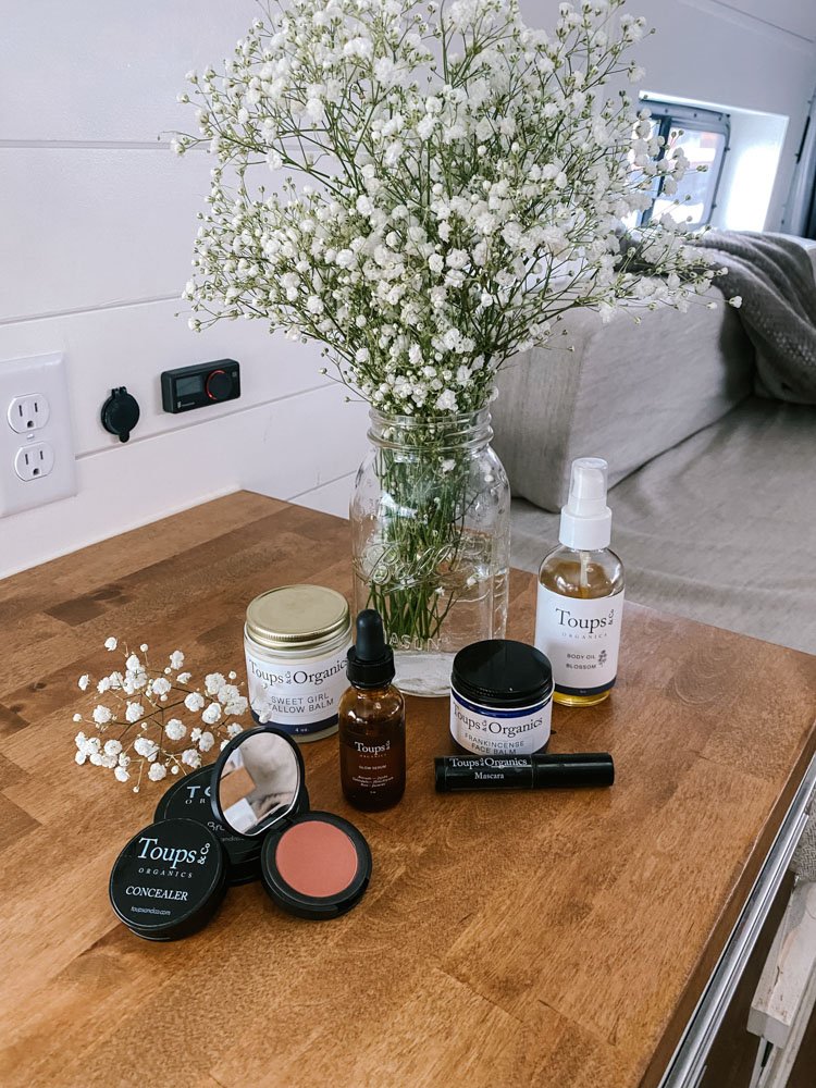 My clean beauty routine using a non-toxic beauty brand.
