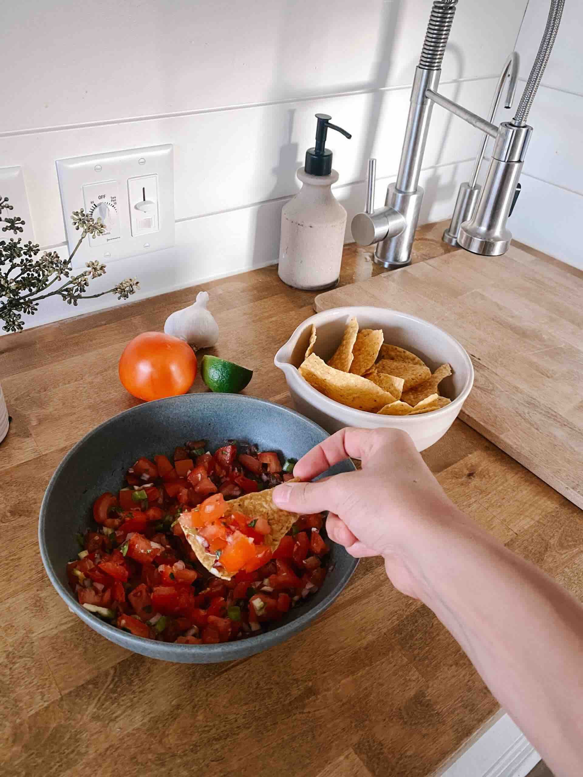 How to make homemade pico de gallo.